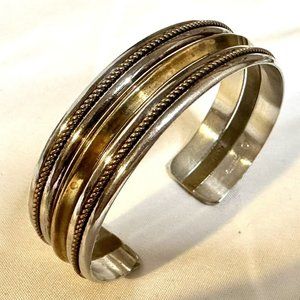 Vintage Navajo signed Jerry Cowboy Sterling & 12K GF Mixed Metal Cuff Bracelet